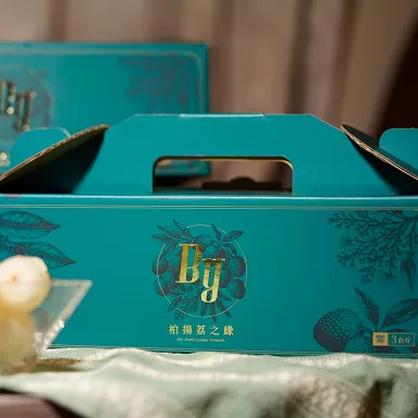 今年度的荔枝禮盒開賣囉！數量有限，歡迎訂購